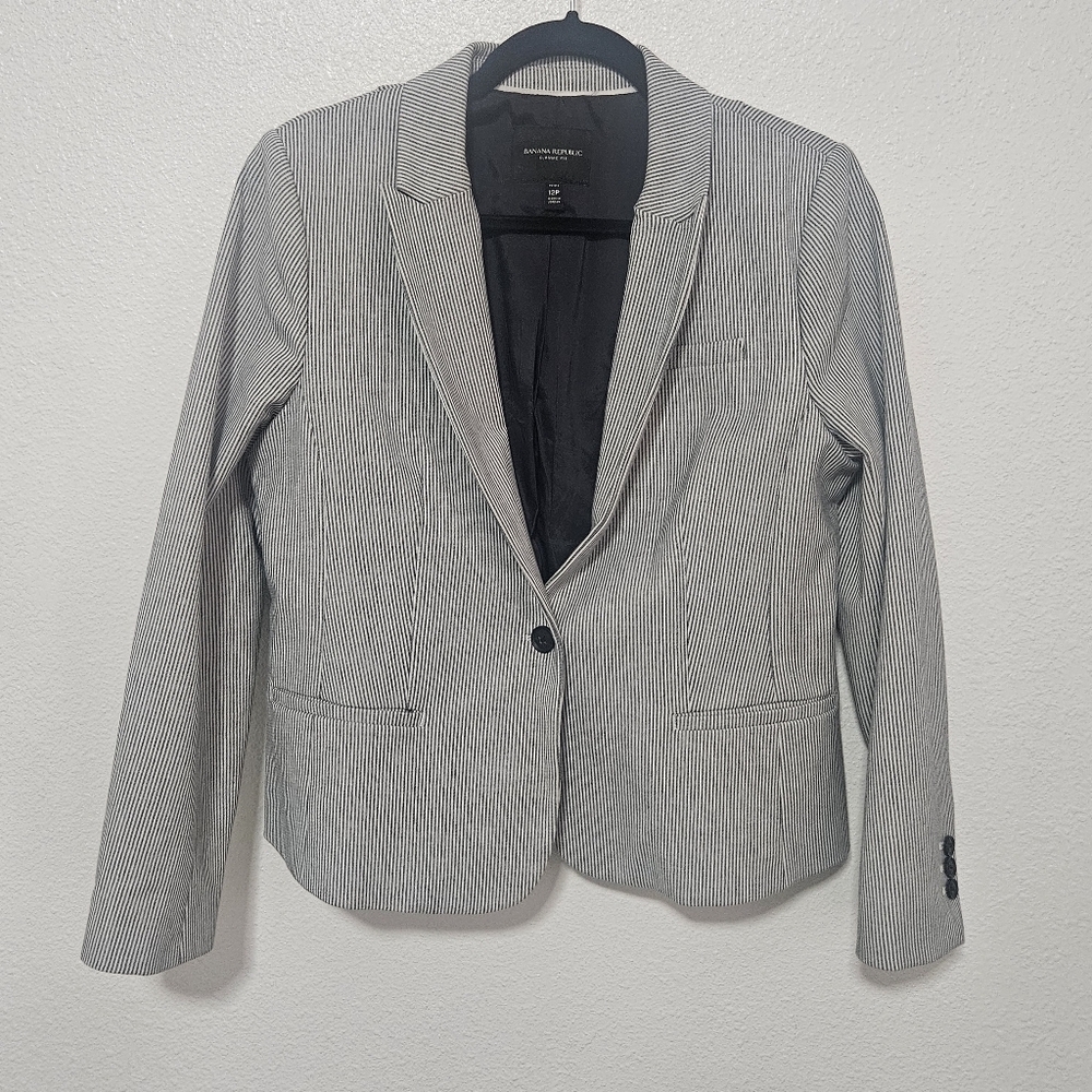 Banana Replublic jacket size 12P